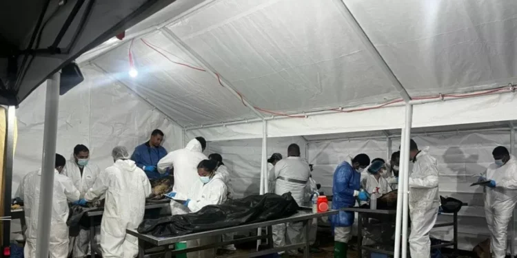 Identifican 14 de los 386 cuerpos hallados en crematorio de Ciudad Juárez