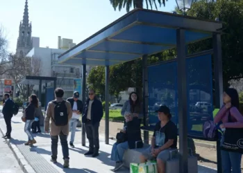 Viña del Mar inaugura más de 80 refugios peatonales en diversos puntos de la pueblo