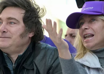 Javier Milei vuelve a defender a su hermana Karina en espacio de escándalo por presuntas coimas