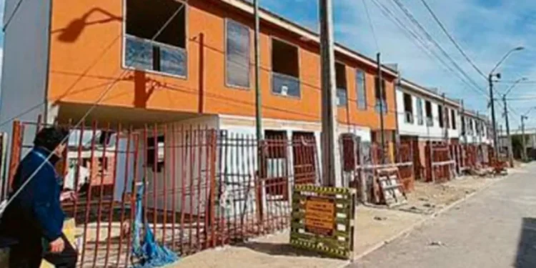 Un 47% de avance presentan viviendas para damnificados en Quilpué