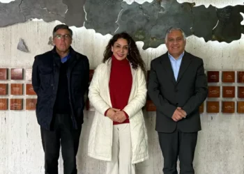 Alcaldesa de La altura gestiona mejoras viales con el Ministerio de Obras Públicas