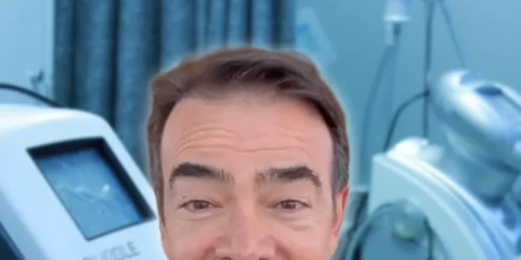 ¡Toño Mauri hospitalizado! Un melopea (fig.) invade sus pulmones tras recibir doble trasplante