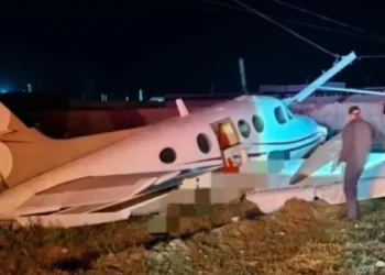 Avioneta aterriza de alerta en condominio en comuna del Olivar Región de O’Higgins