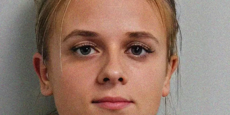 Condenan a empleada de pincho guardería por “agresiones sádicas” a 21 bebés