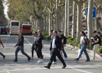 Equivocarse de enemigo