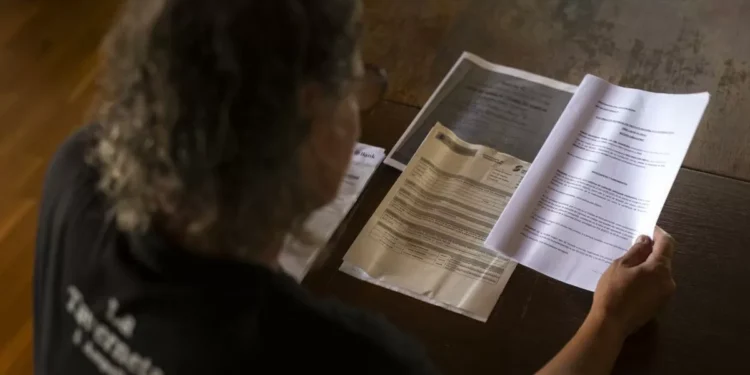 Vuelva usted mañana