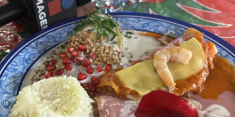 Inicia Festival de la Enchilada en Iztapalapa