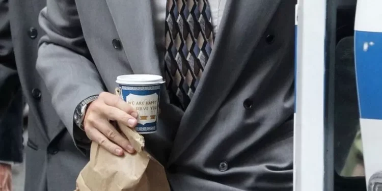 El vaso de café inmortalizado en el cine que se convirtió en un icono de comunicación York