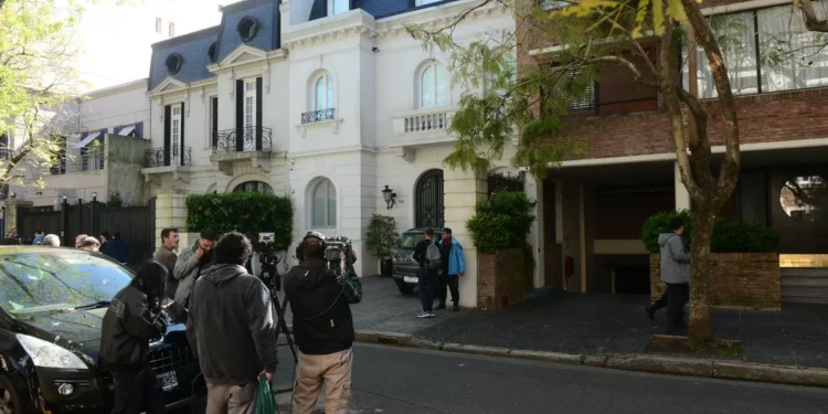 Robo a Pampita en arrabal Parque: exclusividad y mansiones en la zona que eligen famosos y empresarios