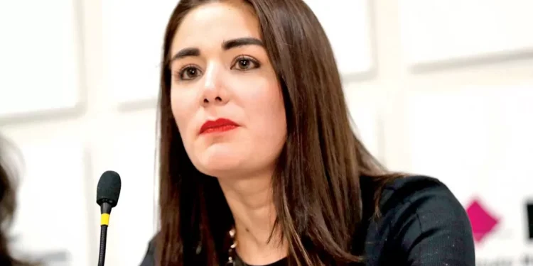 Reviven quejido de 2021: piden sancionar a consejeras del INE; frenaron revocación de mandato