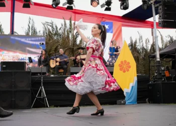Alcaldesa Macarena Ripamonti dio inicio a calibraciones de Fiestas Patrias en Viña del océano
