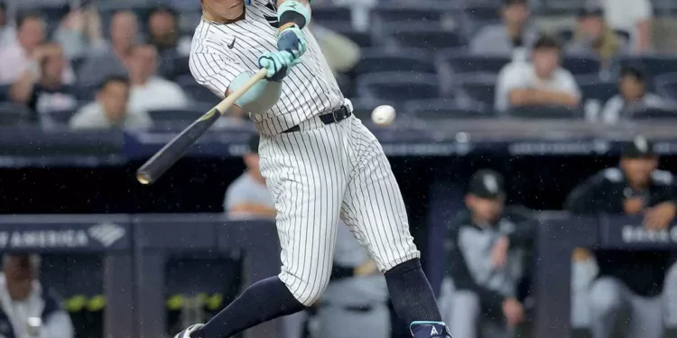 Aaron Judge vuelve a hacer historia en triunfo de Yankees