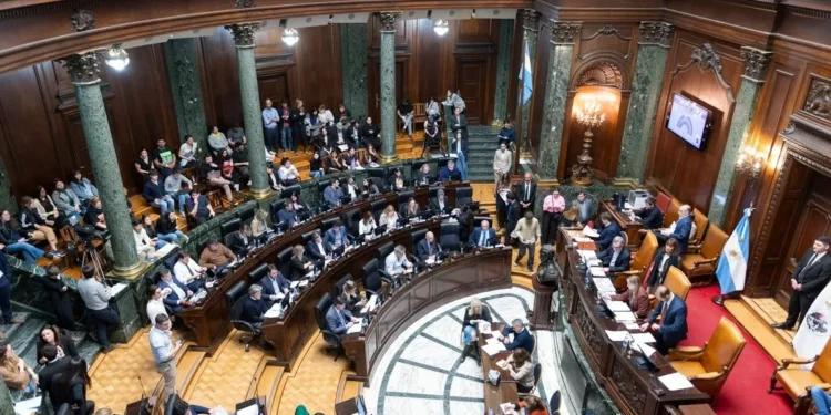 Aprobaron una moratoria para los impuestos porteños: cómo serán las quitas de intereses y los planes de inscripción