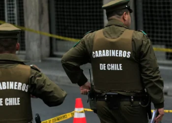 Alumno de 13 años cae desde tercer piso en escuela de La Florida