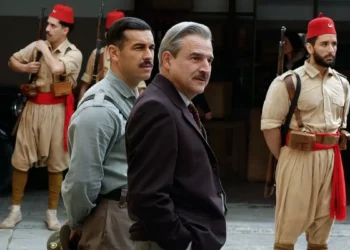 Sopa al cámara de hora y Huevos Aurora, dos viejas recetas que rescata la película ‘La cena’