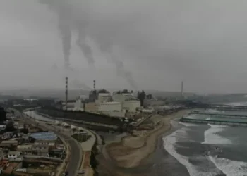 Fallas en redes de monitoreo agudiza crisis medioambiental en Quintero y Puchuncaví