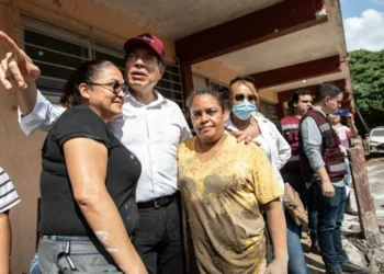 SEP supervisa daños en escuelas por lluvias y prioriza reubicación de planteles de azar