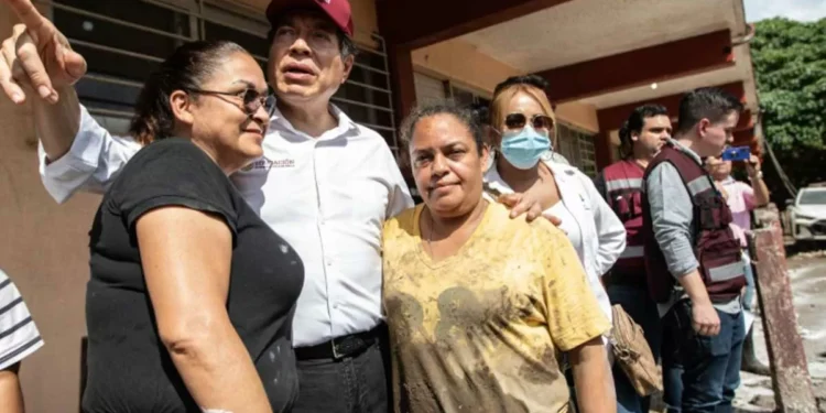 SEP supervisa daños en escuelas por lluvias y prioriza reubicación de planteles de azar