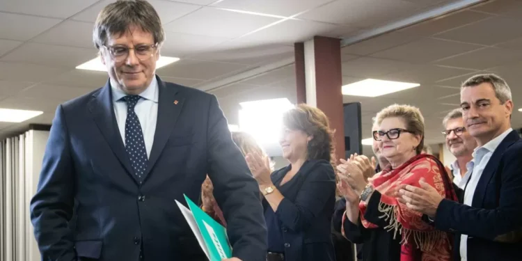 De romper y de hacerse añicos