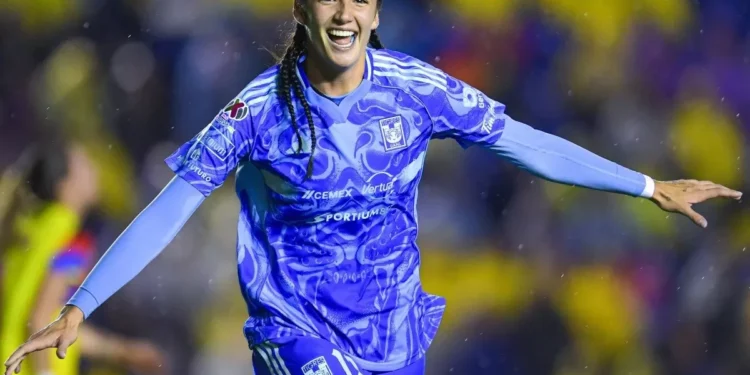 Tigres vence al América femenil en el último segundo