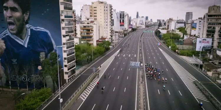 Este domingo es la vida de bicicletas Gran Fondo Argentina: qué calles y autopistas cortarán