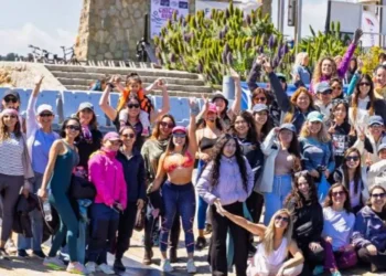 Más de cien mujeres participaron en el Festival Náutico afeminado en Algarrobo