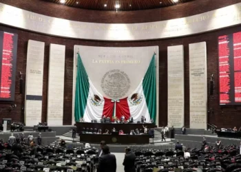 Turnan a la Comisión de recursos minuta del Senado sobre reformas a la Ley Aduanera