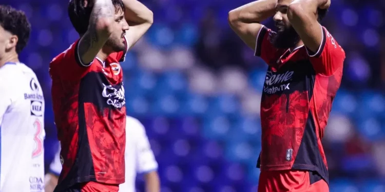 Puebla derrota 4-3 a Xolos en inauguración de la Jornada 13