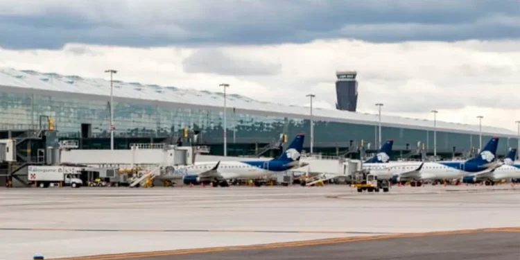 México cuenta con aviación segura y válido, dice SICT ante cancelación de vuelos a EU