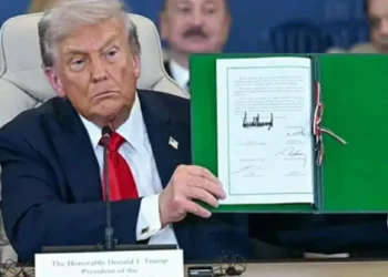 Donald Trump y otros líderes mundiales firman acuerdo que pone consumación a la guerra en Gaza