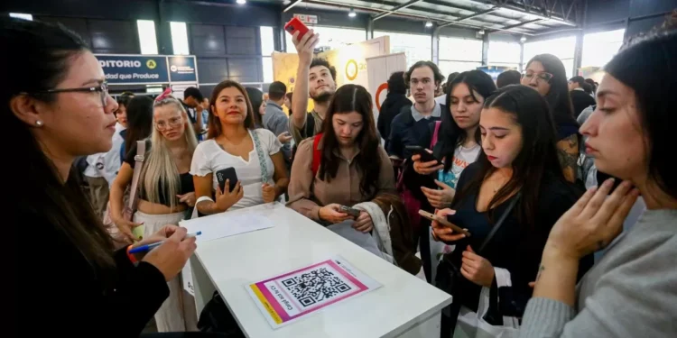 Ofrecerán 1.800 puestos laborales en otra Expo Empleo de la Ciudad