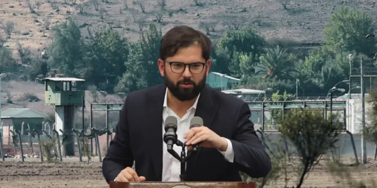 Presidente Boric confirma fin de Punta Peuco como galera para violadores de DDHH