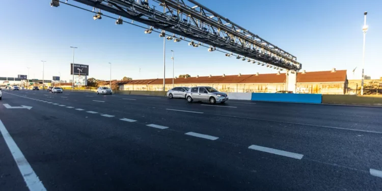 “Invitá a un amigo”: lanzan pincho campaña de descuentos para quienes sumen conocidos al Telepase