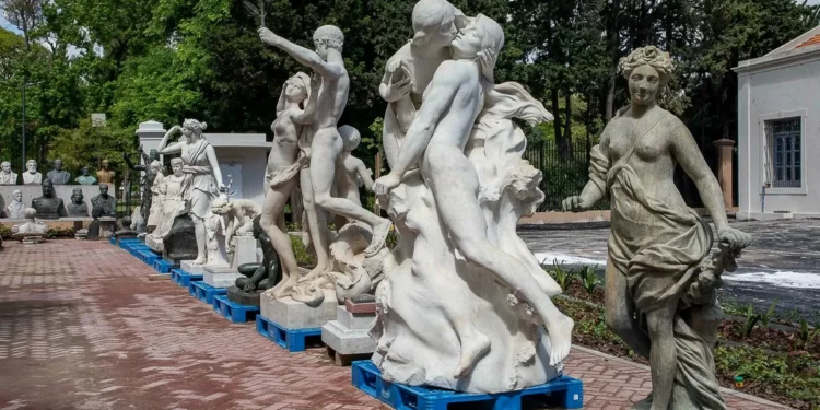 Reabre el MOA, “hospital de las estatuas” y caleta de los secretos de 2.400 monumentos de la Ciudad