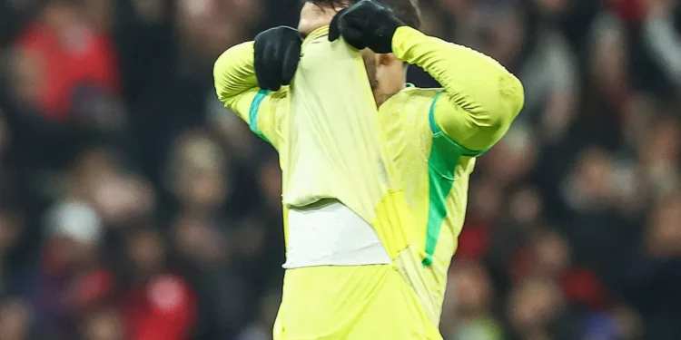 Brasil falla penal y deja escapar victoria contra Túnez