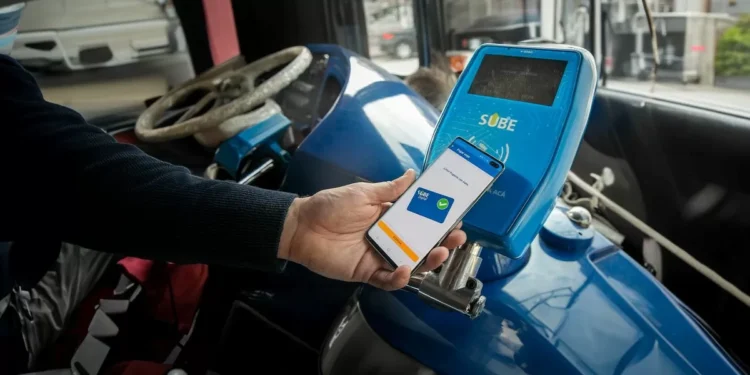 Habilitan sufragar con QR, tarjetas y billeteras virtuales en 54 líneas de colectivos del conurbano: cuáles son y por dónde van