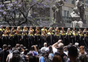 intento Gospel 2025 en Buenos Aires: más de 2.000 artistas y una marea de gente en la celebración que combina música y fe