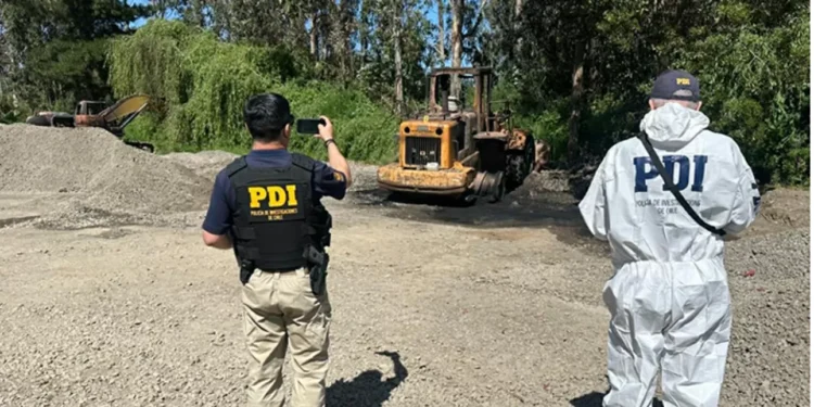 Sujetos queman dos maquinarias en Carahue en novel ataque incendiario en La Araucanía
