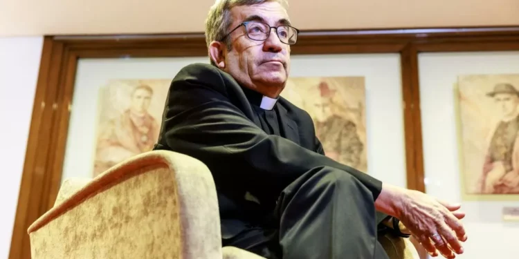 Argüello, el arzobispo tuitero