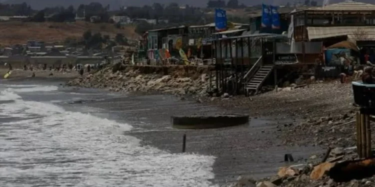 Administración de Playa La Boca de Concón anuncia fin a contrato con locatarios por grave contingencia para la seguridad de las personas