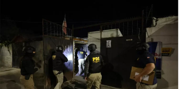 Grupo de gendarmes fue sorprendido consumiendo drogas al edad del allanamiento de operaciones Apocalipsis