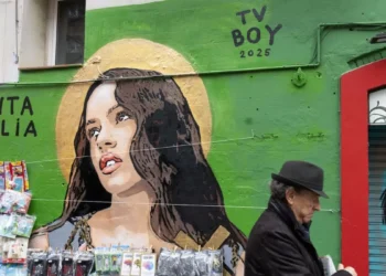 De Rosalía, santas y feministas