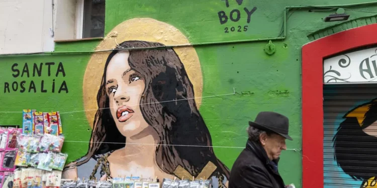 De Rosalía, santas y feministas