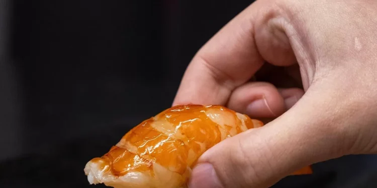 La evolución del sushi: cuál es la tradición japonesa que ahora es megalomanía en los restaurantes