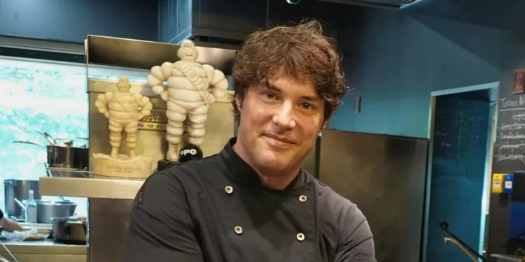 Jordi Cruz, chef, sobre cómo pelar un cigoto de forma más rápida: “El vinagre degrada el carbonato calcio que compone la cáscara y hace que sea más humilde”