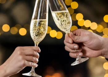 Año Nuevo: desde 59.000 pesos a un millón, cuánto cuesta cenar afuera para asilar el 2026