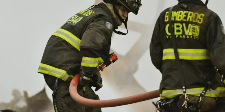 Bomberos de La Cruz denuncian que uno de sus voluntarios provocó fuego forestal
