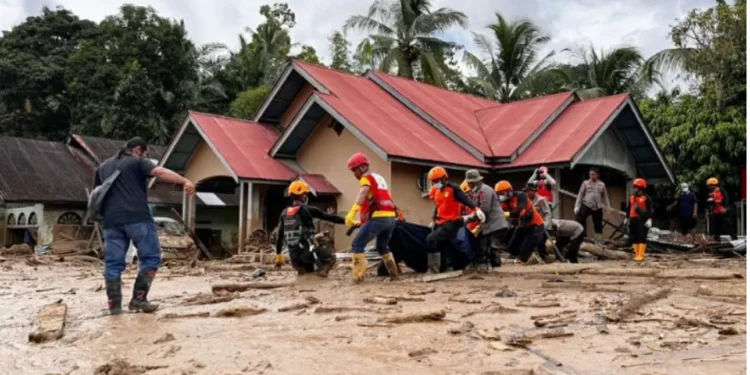 Más de 1.100 muertos tras inundaciones en Indonesia, Sri Lanka y Tailandia