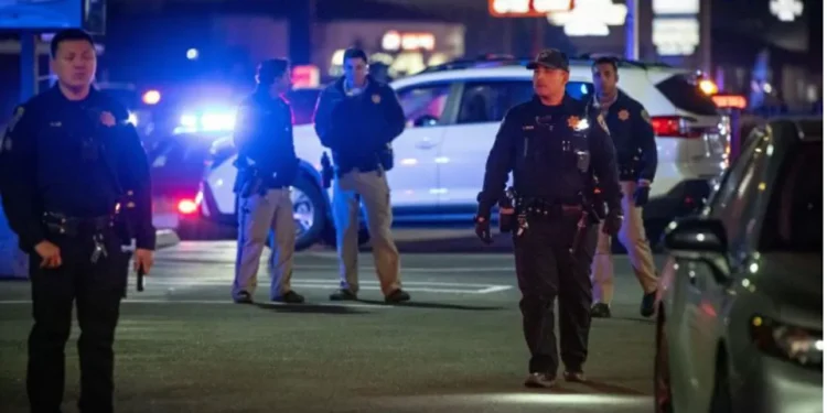 Tiroteo en cumpleaños aniñado en California deja cuatro muertos y al menos 10 heridos