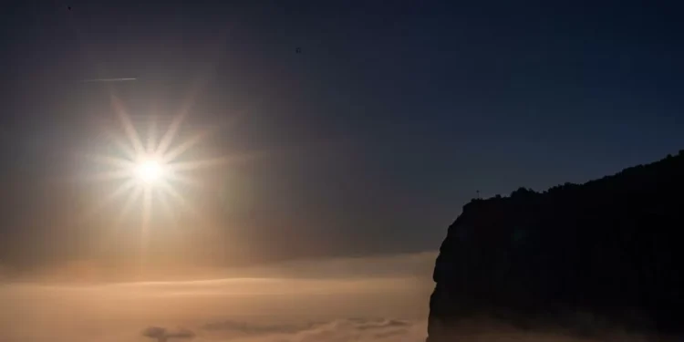 El inmenso mar de niebla de Montserrat